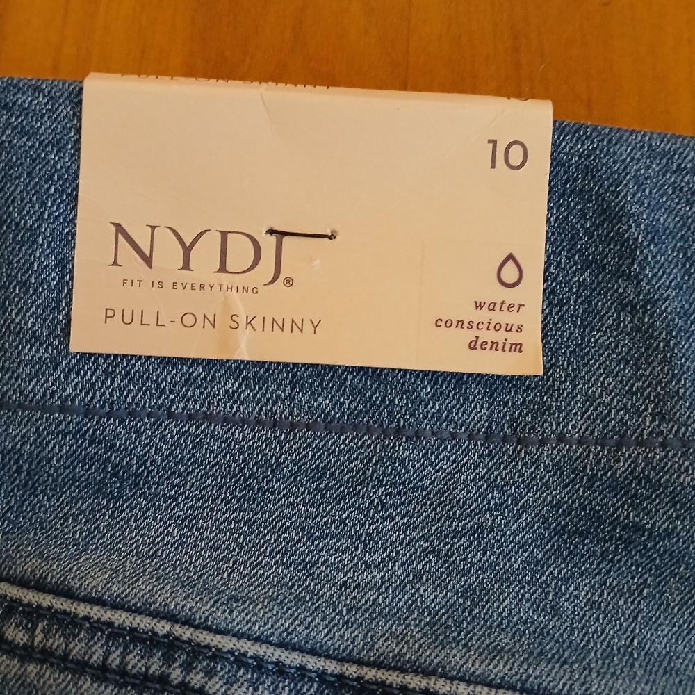 NYDJ Pull-On Skinny Ankle Jean Medium Wash Comfort Stretch NWT Sz 10 - Picture 9 of 9